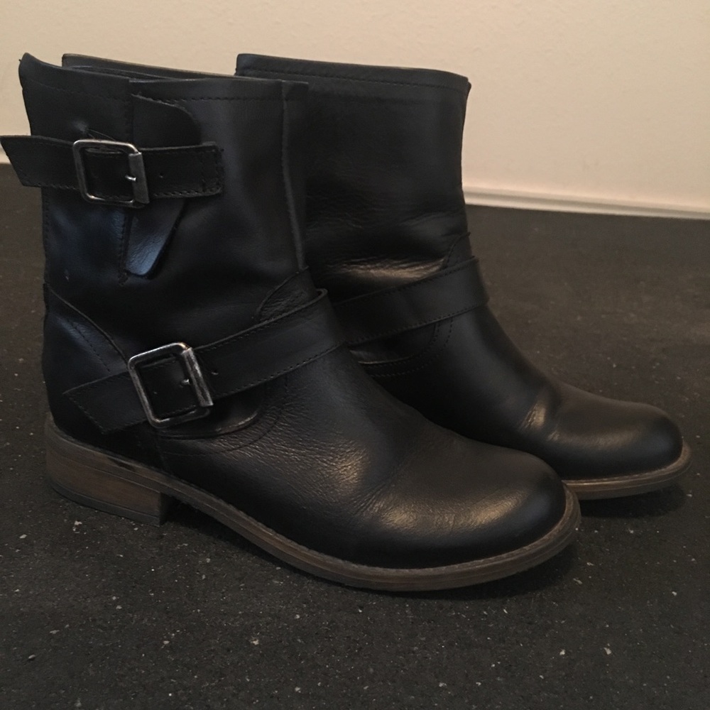 Steve Madden Booties